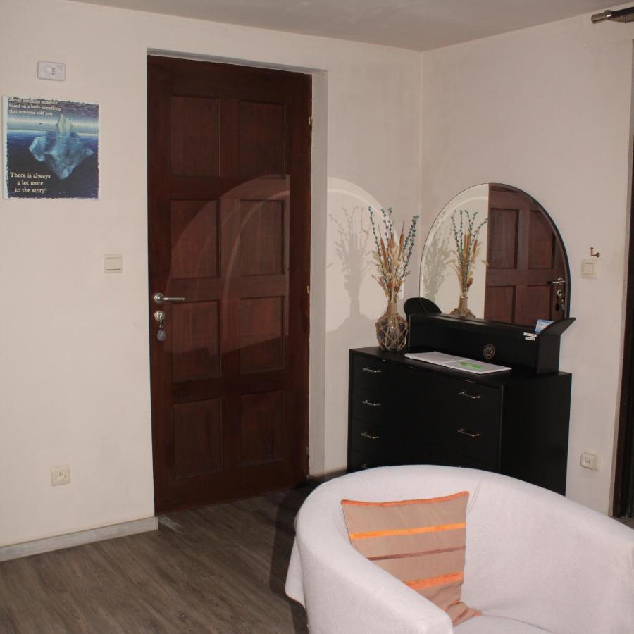 ارسخوت Qiomi'S Room المظهر الخارجي الصورة